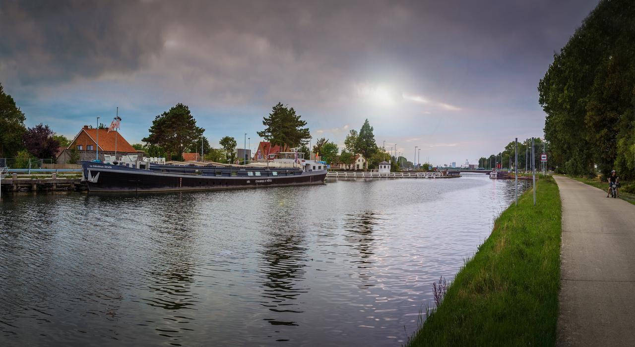 B&B Droomboot Oudenburg Exterior foto
